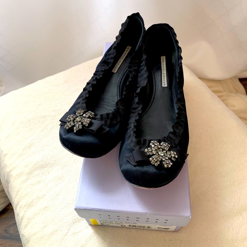 Vera Wang Lavender ballet flats